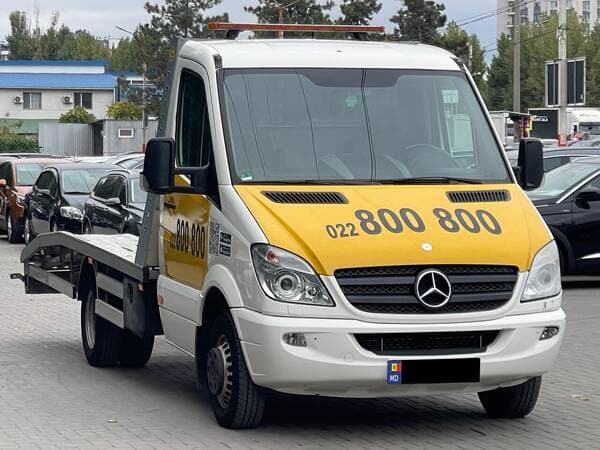 2012 Mercedes Sprinter — Miniatură 2
