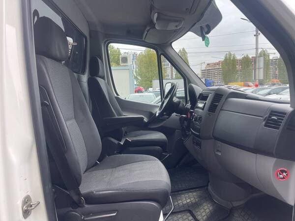 2012 Mercedes Sprinter — Miniatură 7