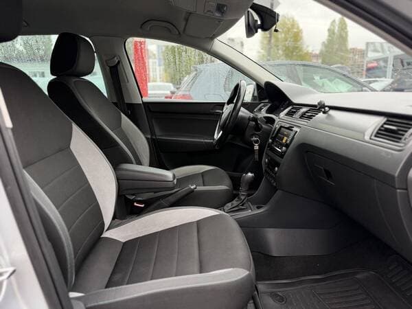 2016 Skoda Rapid — Miniatură 6