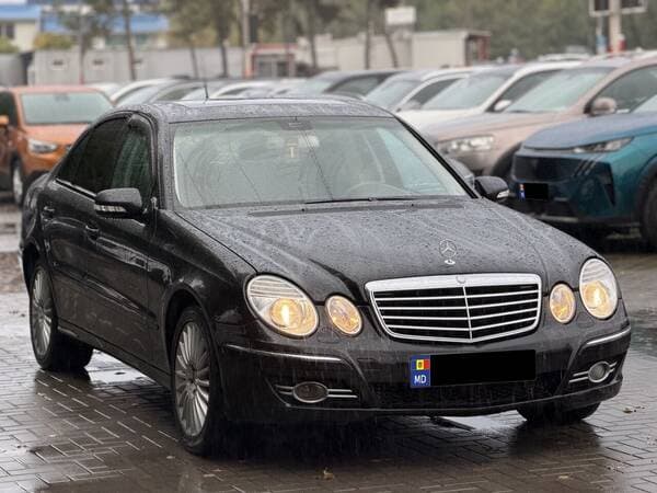 Mercedes E 200 2009 — Миниатюра 2