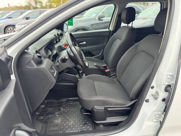 2019 Dacia Duster — Miniatură 5