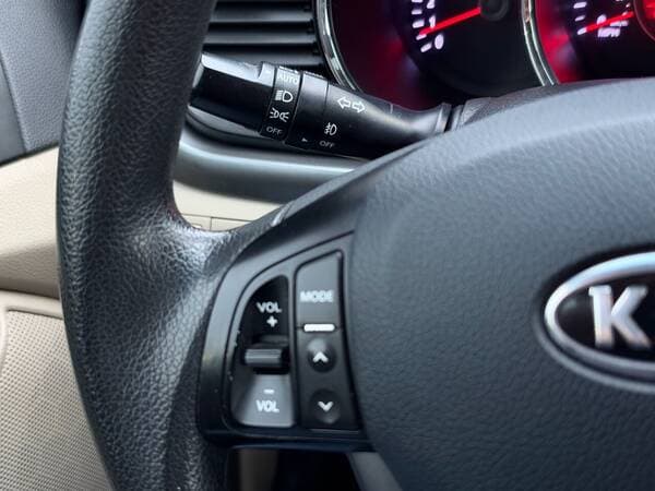 2012 Kia Optima — Miniatură 8