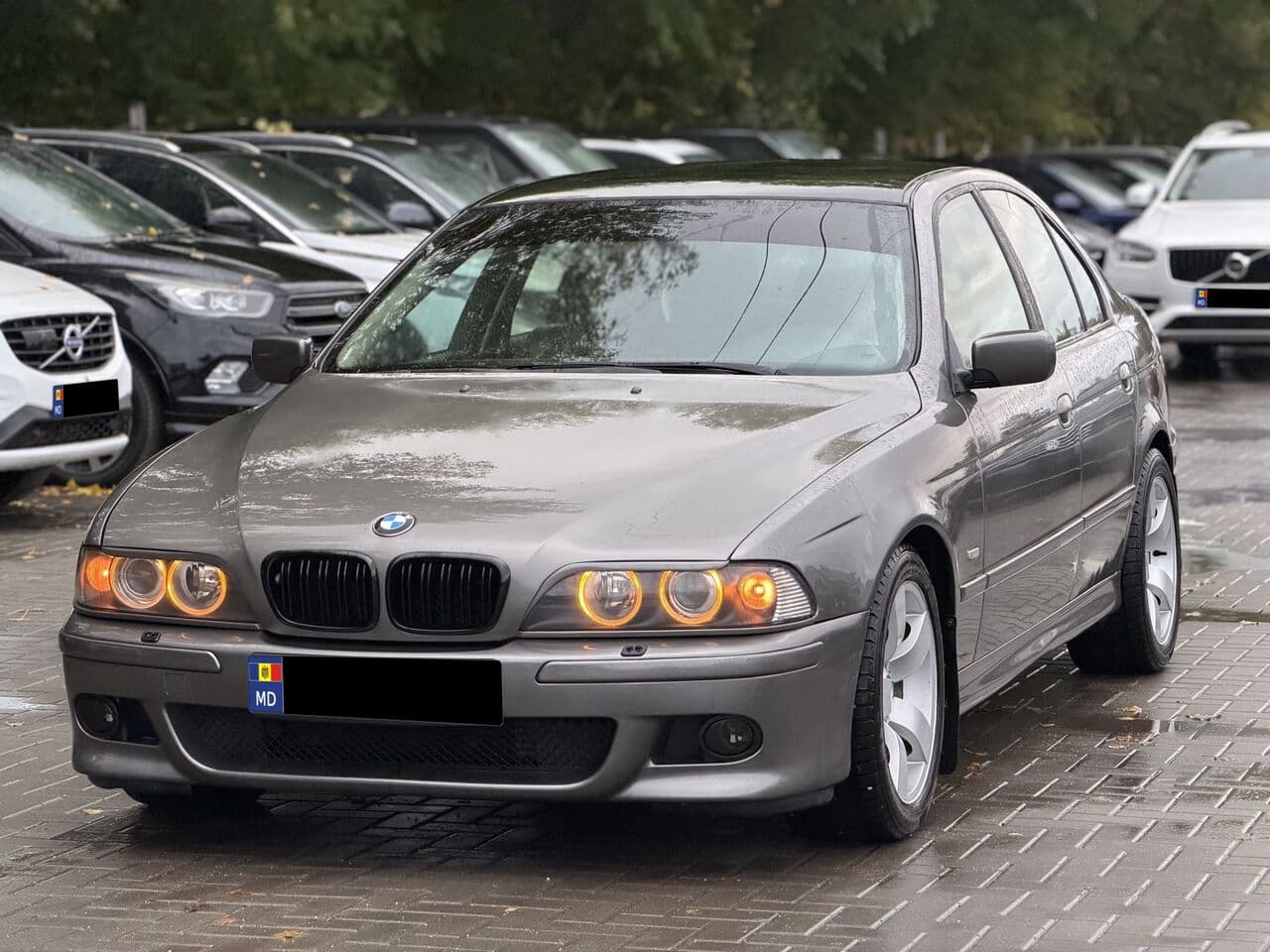 BMW 525