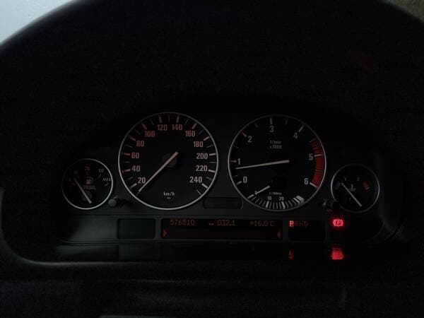 2003 BMW 525 — Miniatură 9