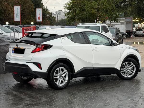 2020 Toyota C-HR — Miniatură 4