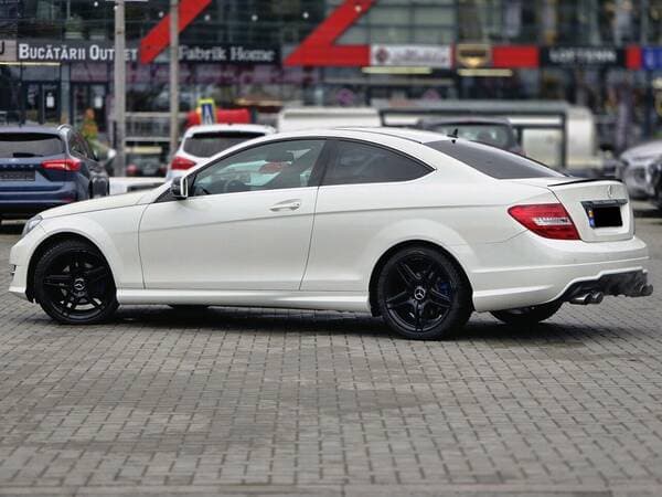 2011 Mercedes C 250 — Miniatură 4