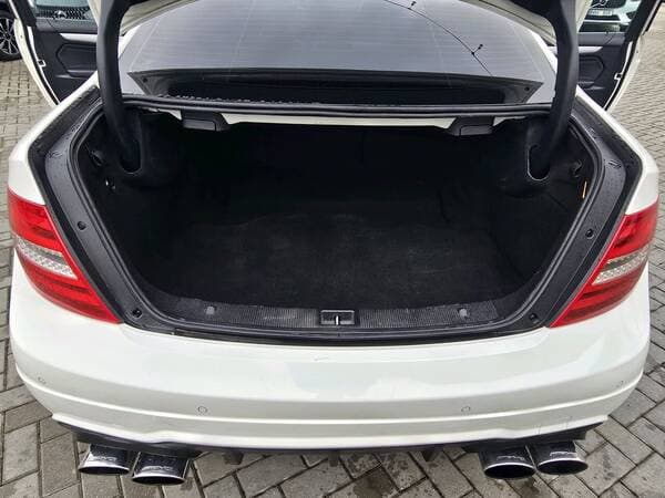 2011 Mercedes C 250 — Miniatură 17