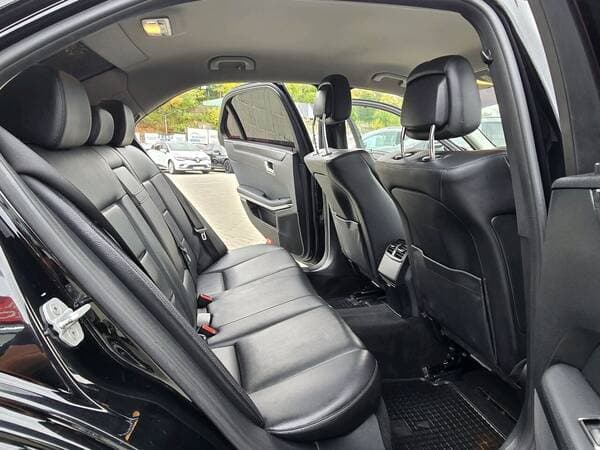 Mercedes E 200 2012 — Миниатюра 16