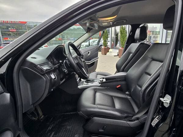 Mercedes E 200 2012 — Миниатюра 5