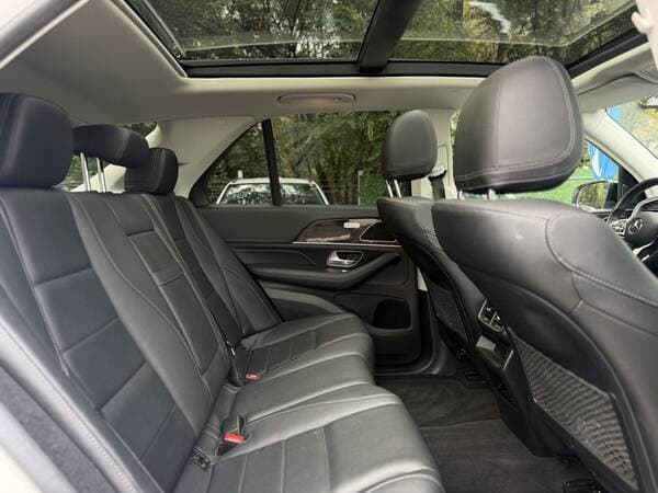 Mercedes GLE 300d 2022 — Миниатюра 15