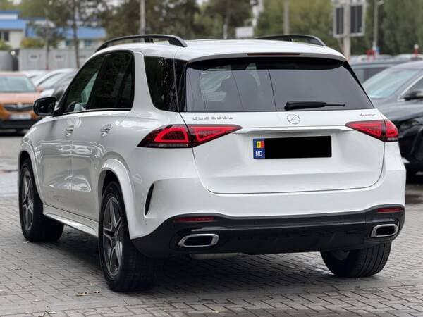 Mercedes GLE 300d 2022 — Миниатюра 4
