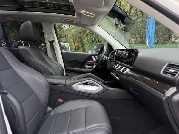 Mercedes GLE 300d 2022 — Миниатюра 6