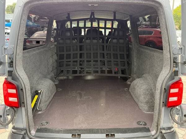 Volkswagen Transporter 2017 — Миниатюра 15