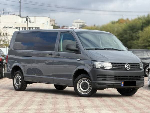 Volkswagen Transporter 2017 — Миниатюра 2