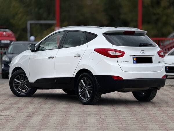 2015 Hyundai Tucson — Miniatură 4
