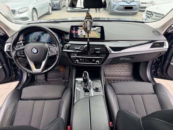 BMW 520 2018 — Миниатюра 6
