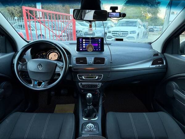2014 Renault Megane — Miniatură 8