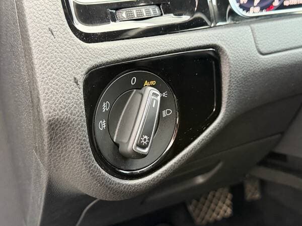 Volkswagen Golf 2017 — Миниатюра 18