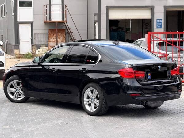 2017 BMW 330 — Miniatură 4