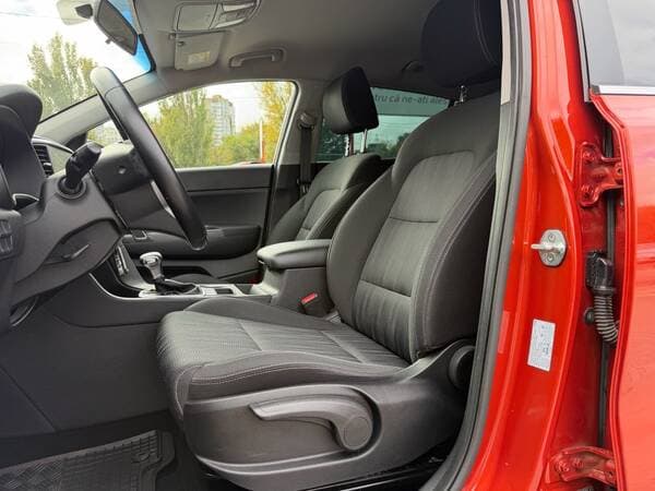 2021 Kia Sportage — Miniatură 5