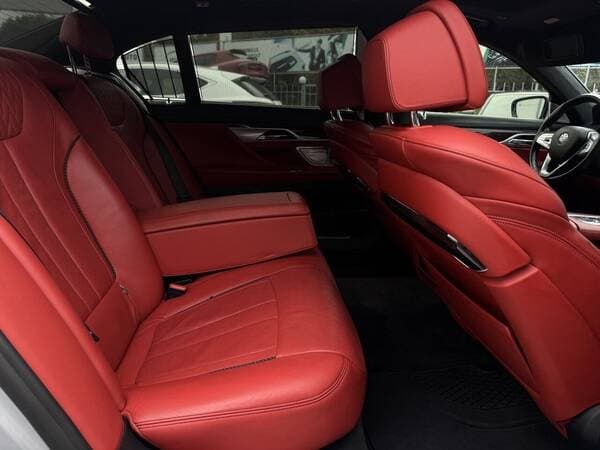 2017 BMW 740e — Miniatură 14