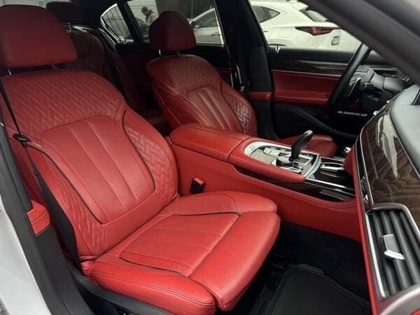 2017 BMW 740e — Miniatură 6
