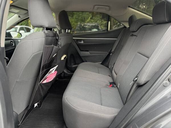 2016 Toyota Corolla — Miniatură 15
