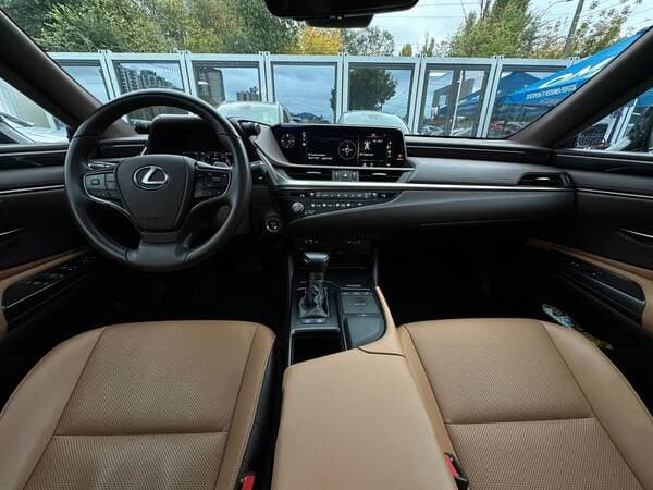 Lexus ES 300h 2021 — Миниатюра 7