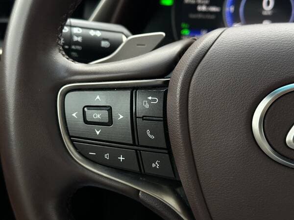 Lexus ES 300h 2021 — Миниатюра 11