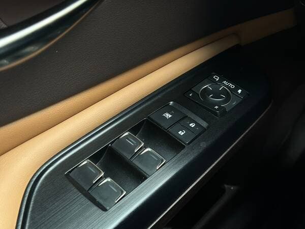 Lexus ES 300h 2021 — Миниатюра 17