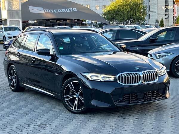2022 BMW 330E — Miniatură 2