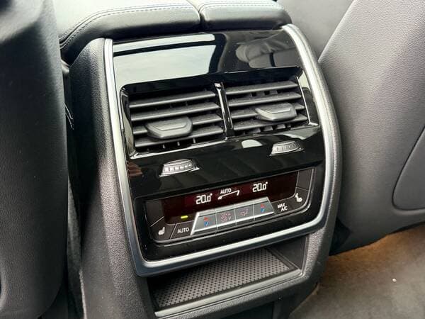 2020 BMW X5 5.0i — Miniatură 17