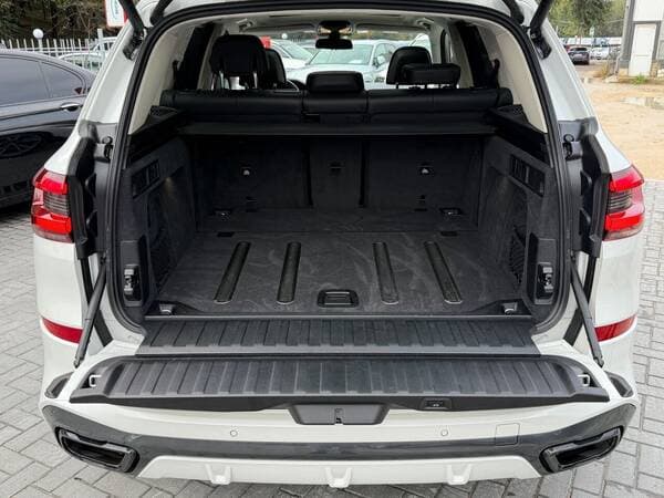 2020 BMW X5 5.0i — Miniatură 27