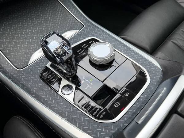 2020 BMW X5 5.0i — Miniatură 18