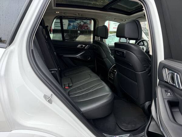 2020 BMW X5 5.0i — Miniatură 22