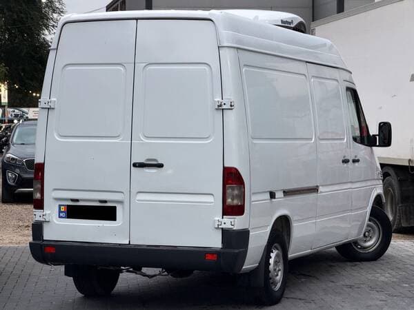 2005 Mercedes Sprinter — Miniatură 3