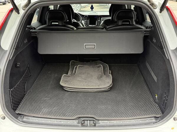 2017 Volvo XC 60 — Miniatură 23