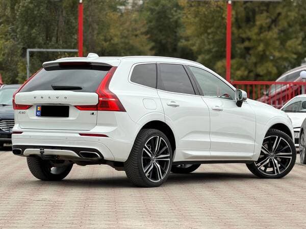 2017 Volvo XC 60 — Miniatură 3