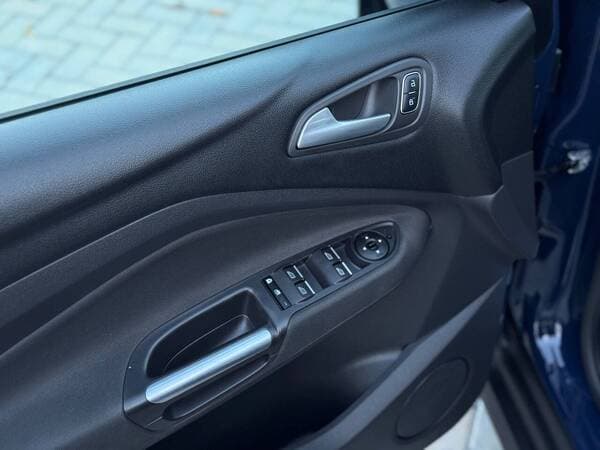 2016 Ford Grand C-MAX — Miniatură 15