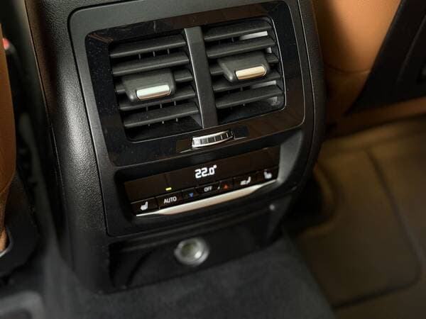 2019 BMW X4 2.5D — Miniatură 21