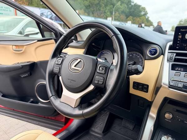2018 Lexus NX 300H — Miniatură 10