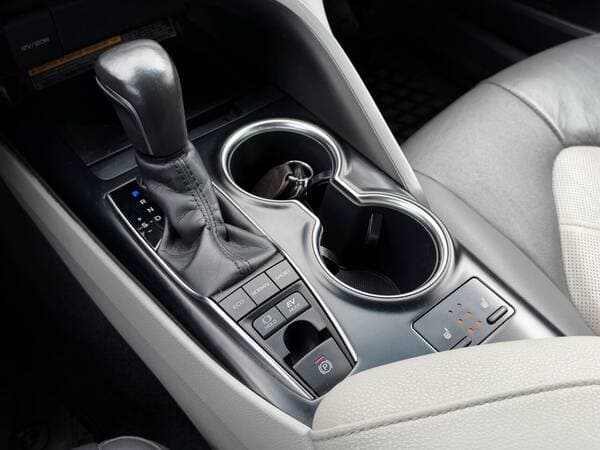 Toyota Camry 2017 — Миниатюра 16