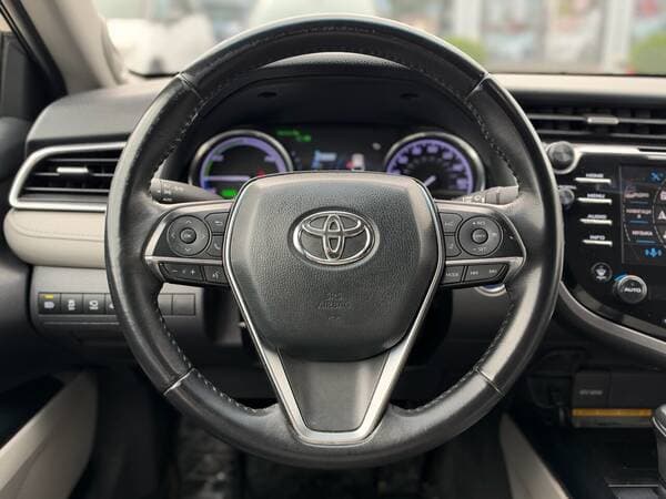 Toyota Camry 2017 — Миниатюра 9