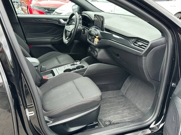 2020 Ford Focus — Miniatură 13