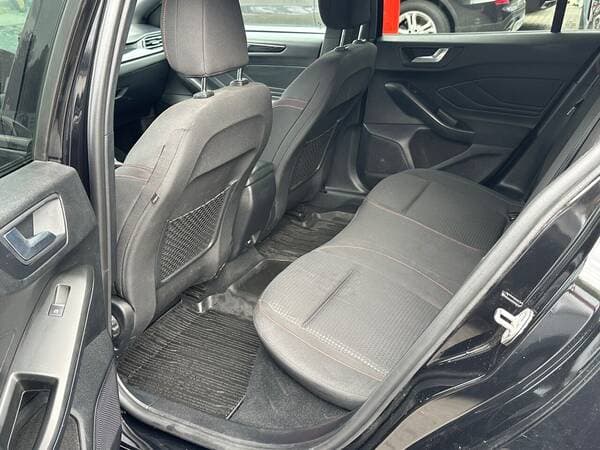 2020 Ford Focus — Miniatură 15