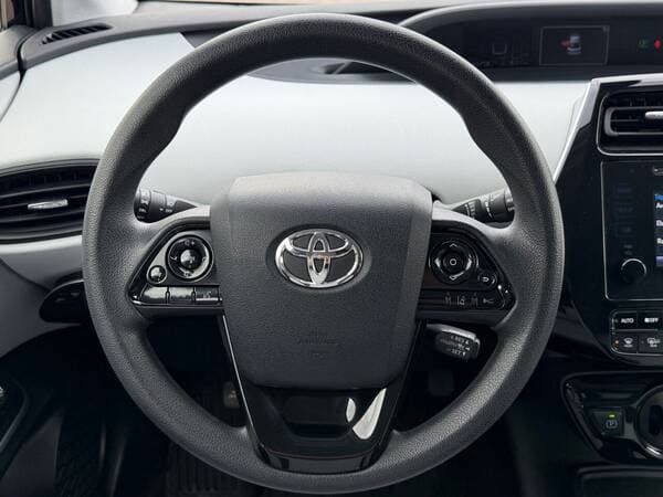 2019 Toyota Prius — Miniatură 11