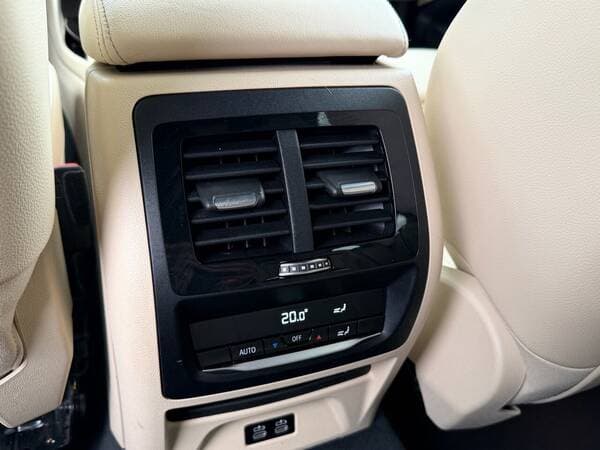 2020 BMW X3 3.0e — Miniatură 23