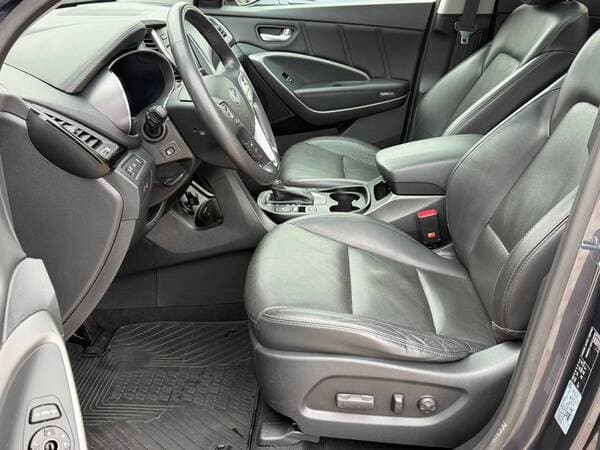 2015 Hyundai Grand Santa Fe — Miniatură 4