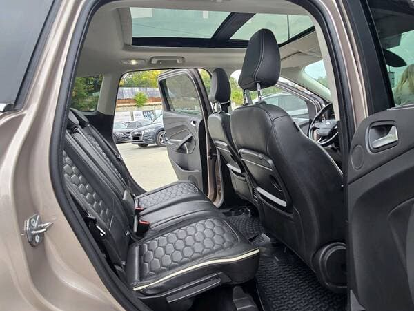 2017 Ford Kuga — Miniatură 19
