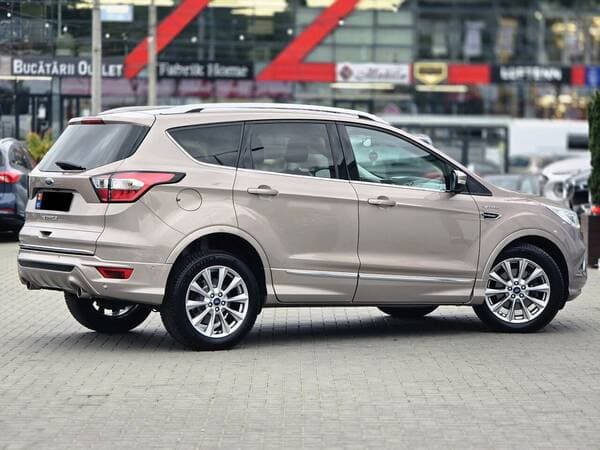 2017 Ford Kuga — Miniatură 3